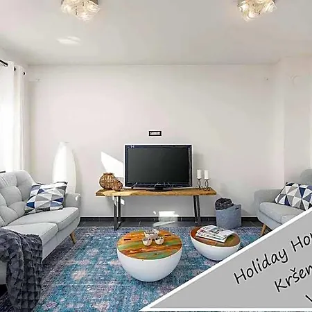 Hotell Nadia 4*